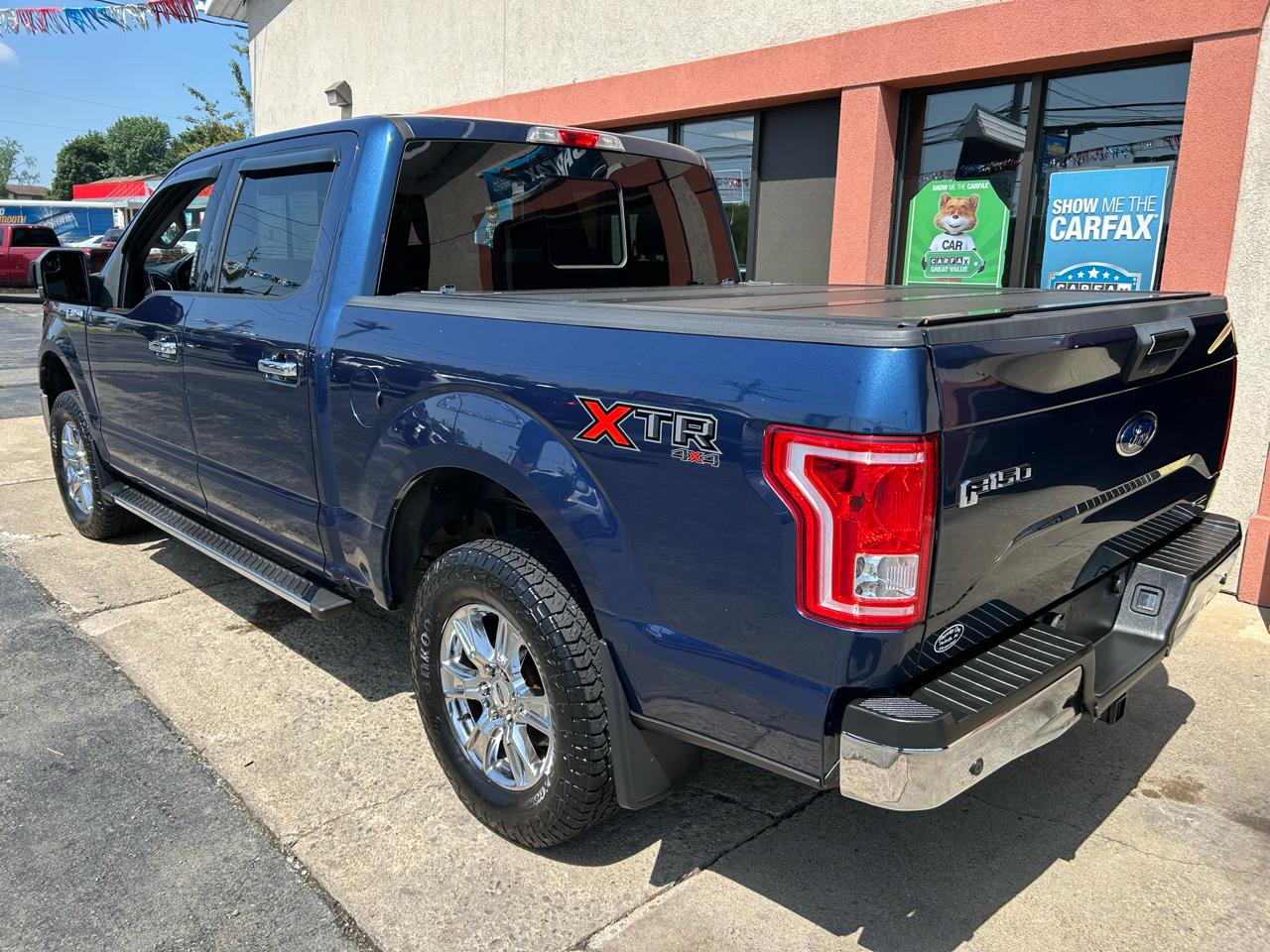 Ford F-150 XLT SuperCrew 5.5-ft. Bed 4WD 2015