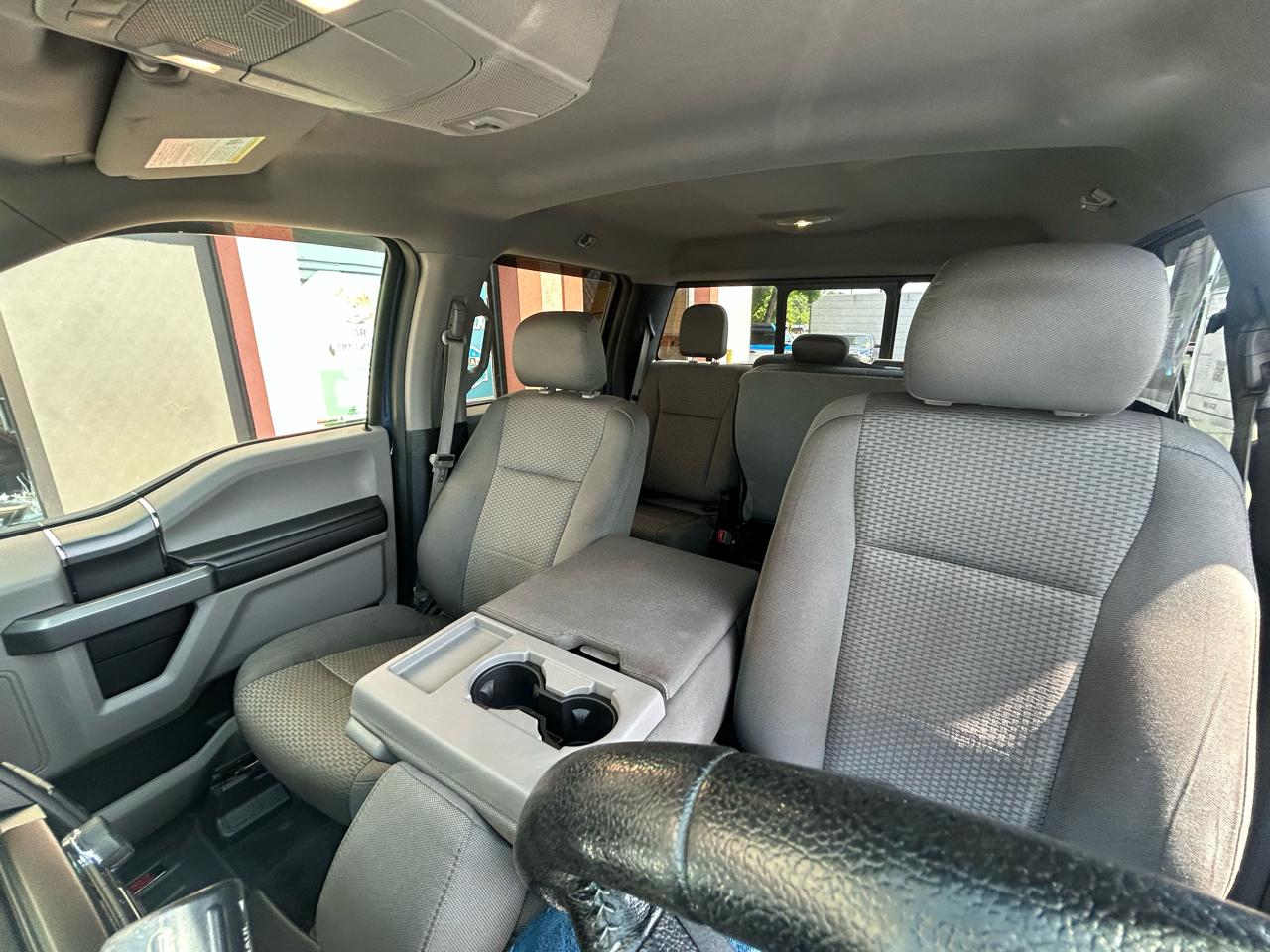 Ford F-150 XLT SuperCrew 5.5-ft. Bed 4WD 2015