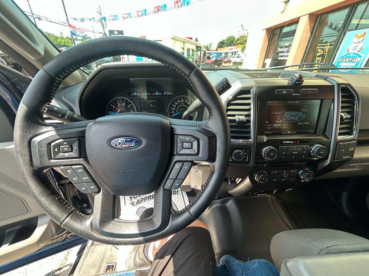 Ford F-150 XLT SuperCrew 5.5-ft. Bed 4WD 2015