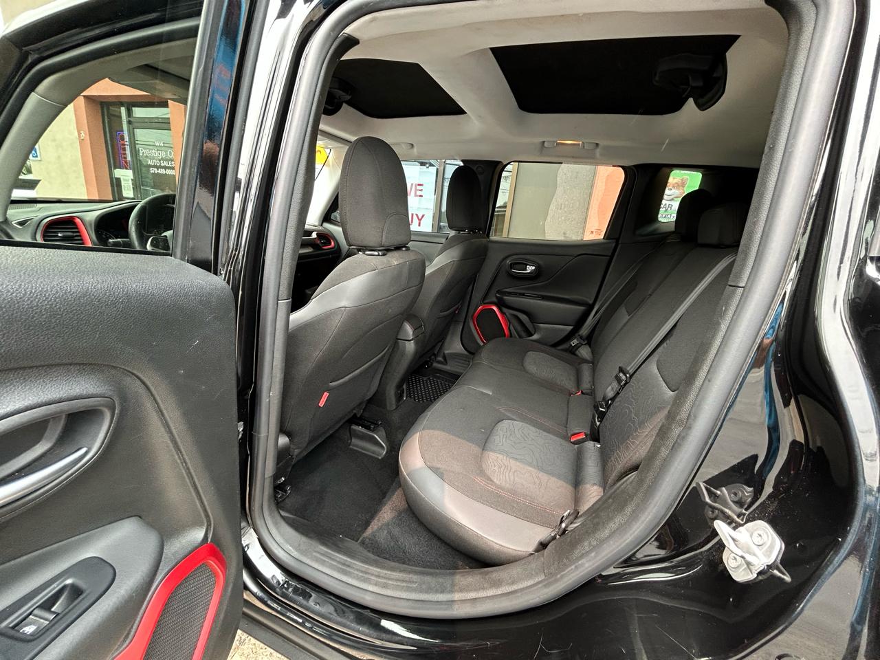 Jeep Renegade Trailhawk 2016