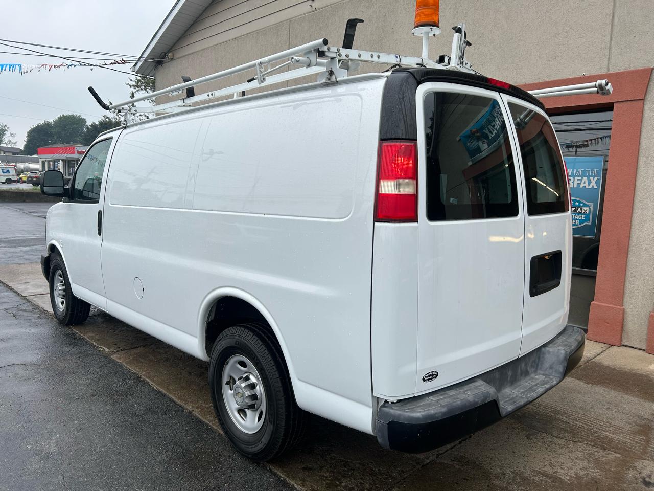 Chevrolet Express 2500 Cargo 2012