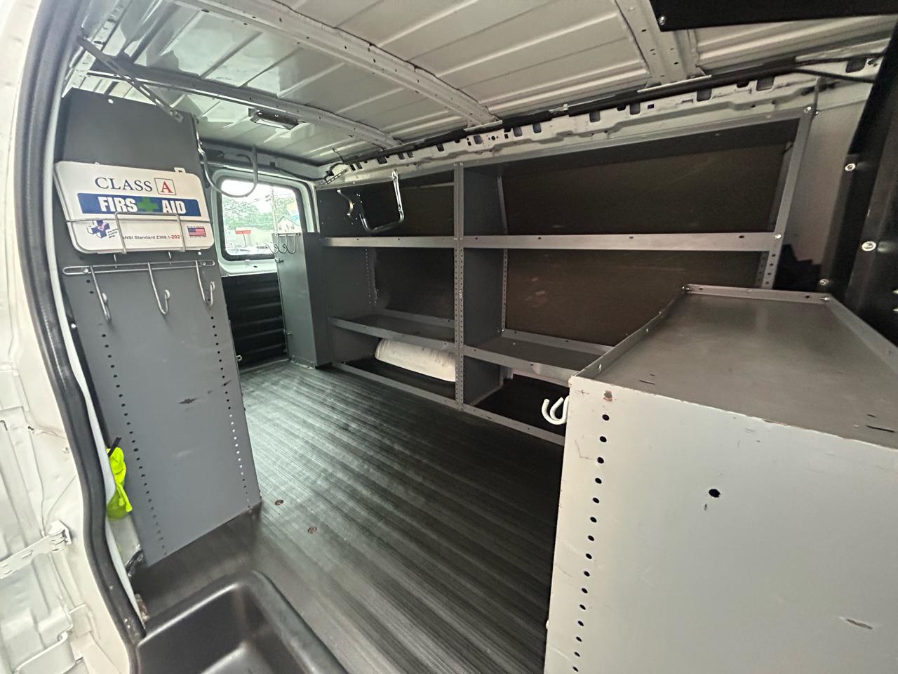 Chevrolet Express 2500 Cargo 2012