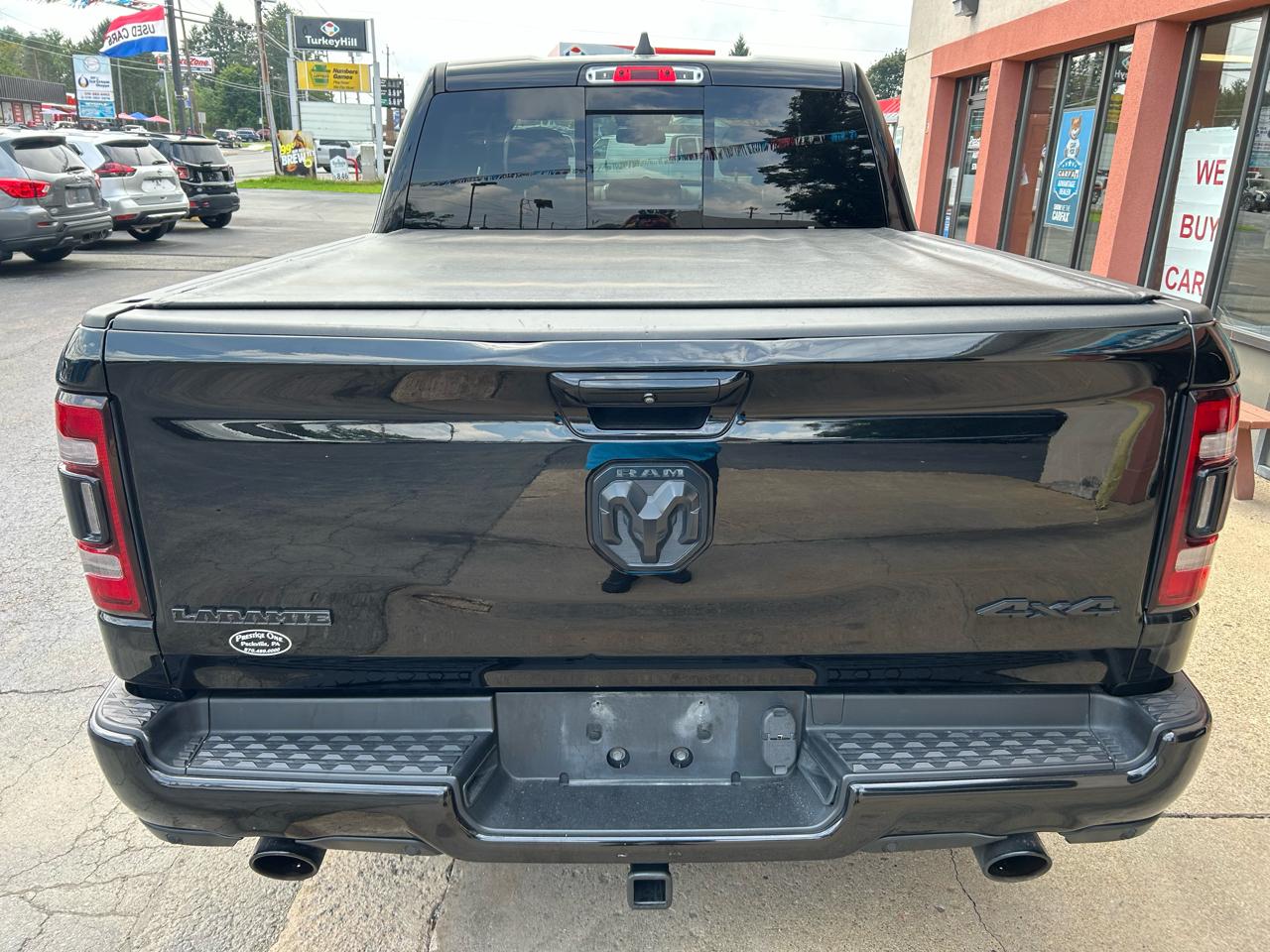 RAM 1500 Laramie Crew Cab SWB 4WD 2019