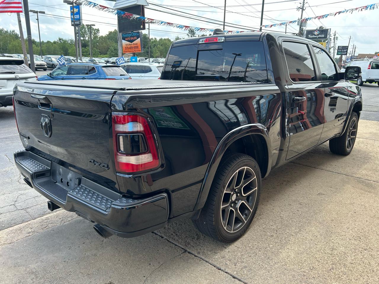 RAM 1500 Laramie Crew Cab SWB 4WD 2019