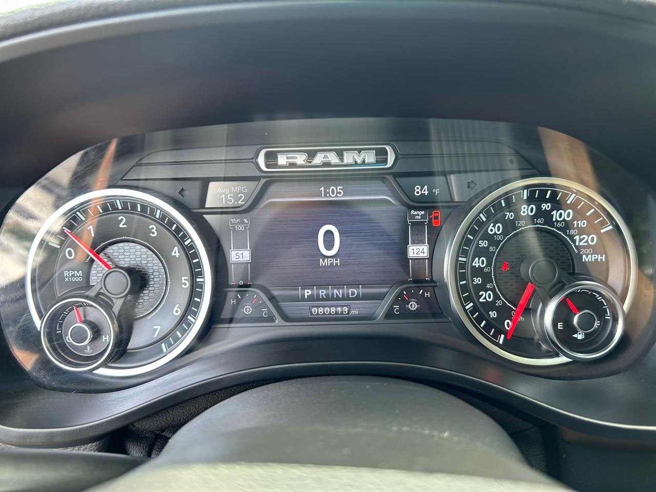 RAM 1500 Laramie Crew Cab SWB 4WD 2019