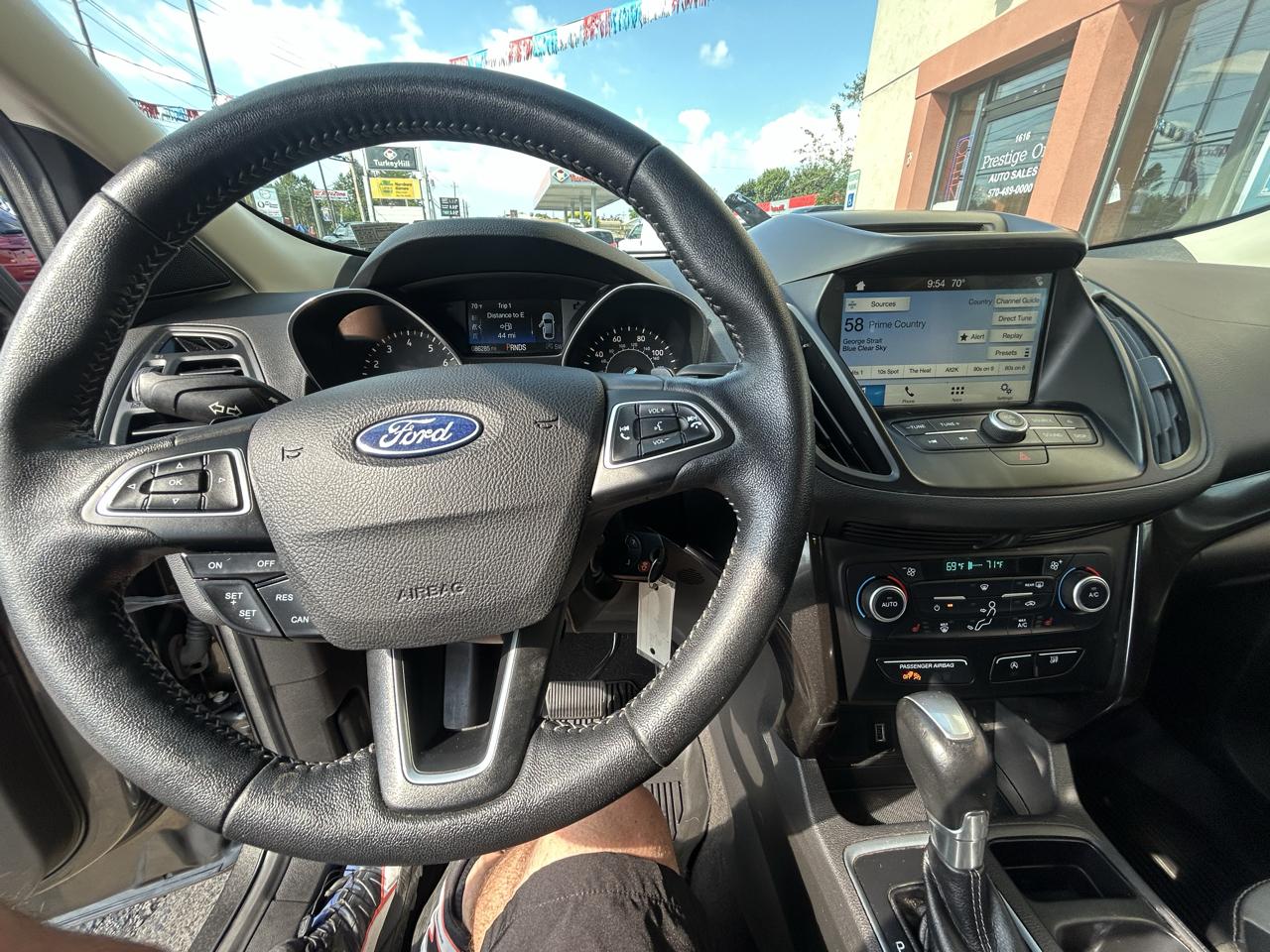 Ford Escape SE 4D SUV AWD 2018
