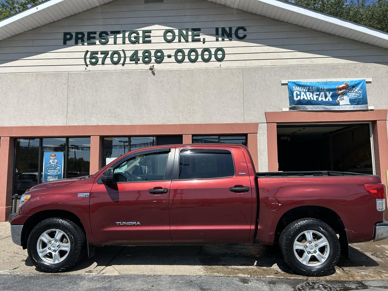 Toyota Tundra Tundra-Grade CrewMax 5.7L 4WD 2010