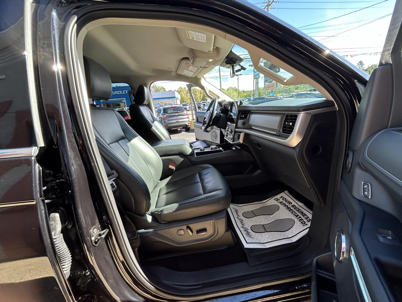 Ford Expedition MAX XLT 4WD 2022