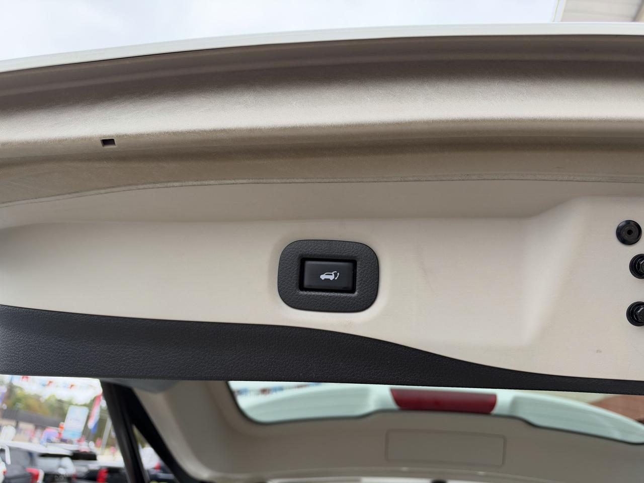 Nissan Rogue SV AWD 2015