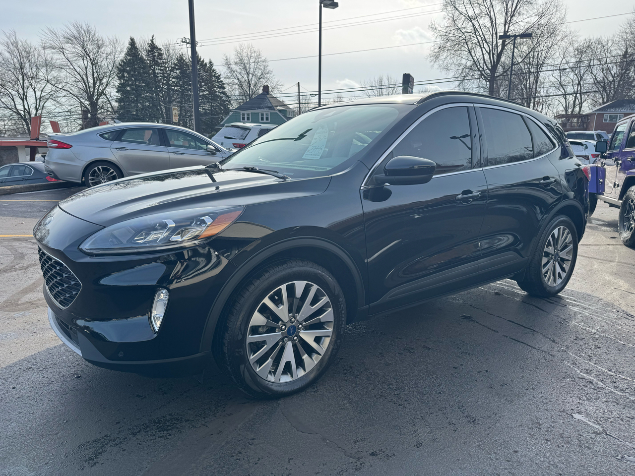 2022 Ford Escape Titanium AWD