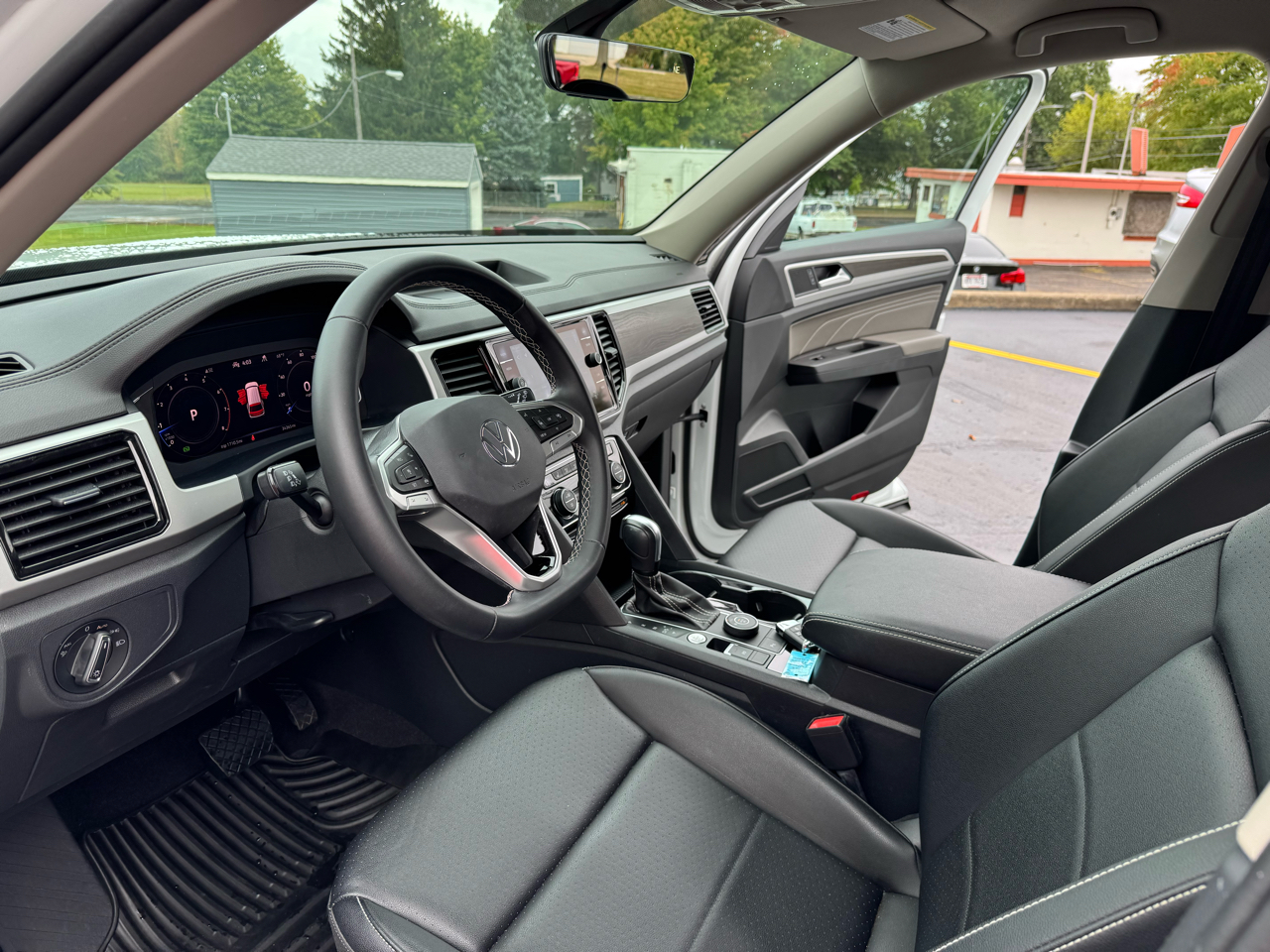 Volkswagen Atlas 2.0T SE w/Technology 4MOTION 2023 Volkswagen Atlas 2.0T SE w/Technology 4MOTION 2023