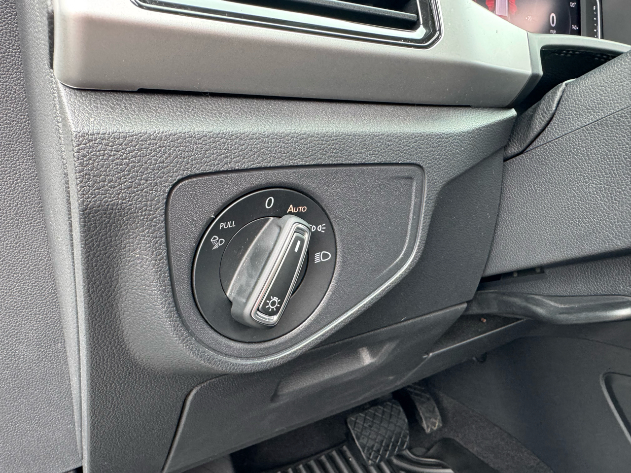 Volkswagen Atlas 2.0T SE w/Technology 4MOTION 2023 Volkswagen Atlas 2.0T SE w/Technology 4MOTION 2023