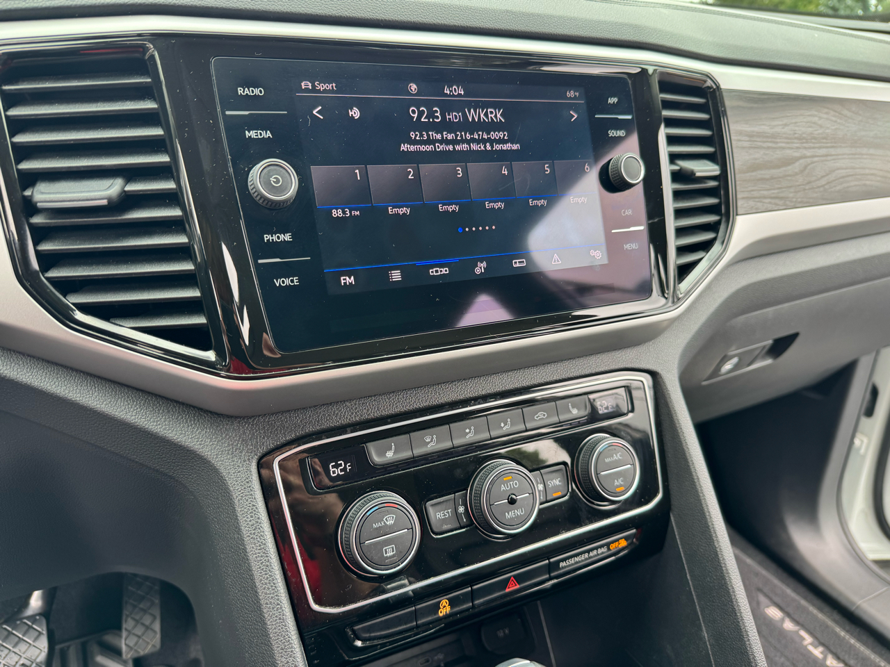 Volkswagen Atlas 2.0T SE w/Technology 4MOTION 2023 Volkswagen Atlas 2.0T SE w/Technology 4MOTION 2023