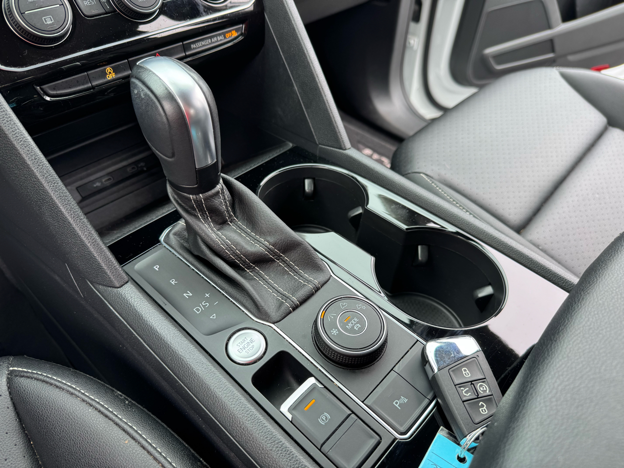 Volkswagen Atlas 2.0T SE w/Technology 4MOTION 2023 Volkswagen Atlas 2.0T SE w/Technology 4MOTION 2023