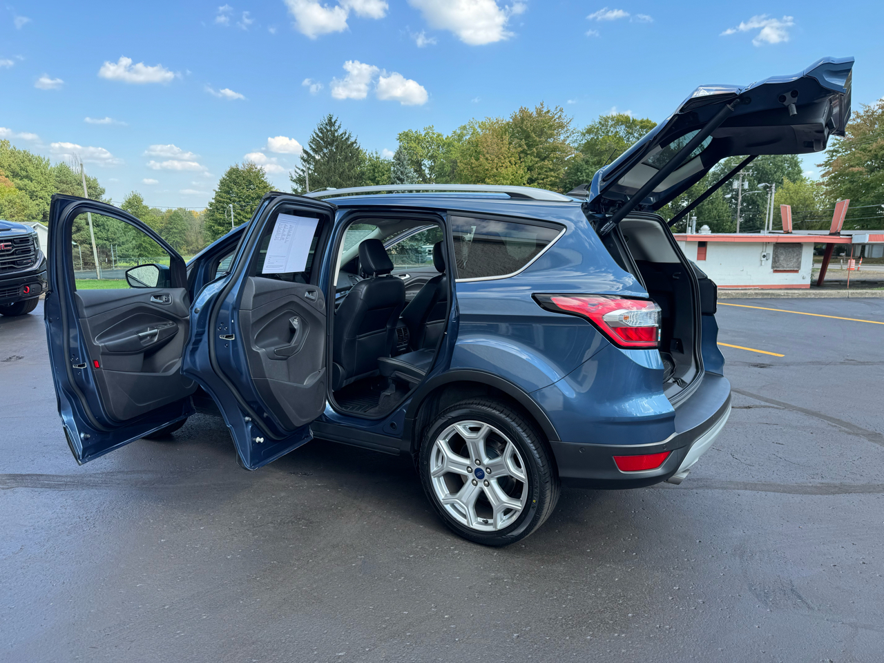 Ford Escape Titanium 4WD 2018 Ford Escape Titanium 4WD 2018