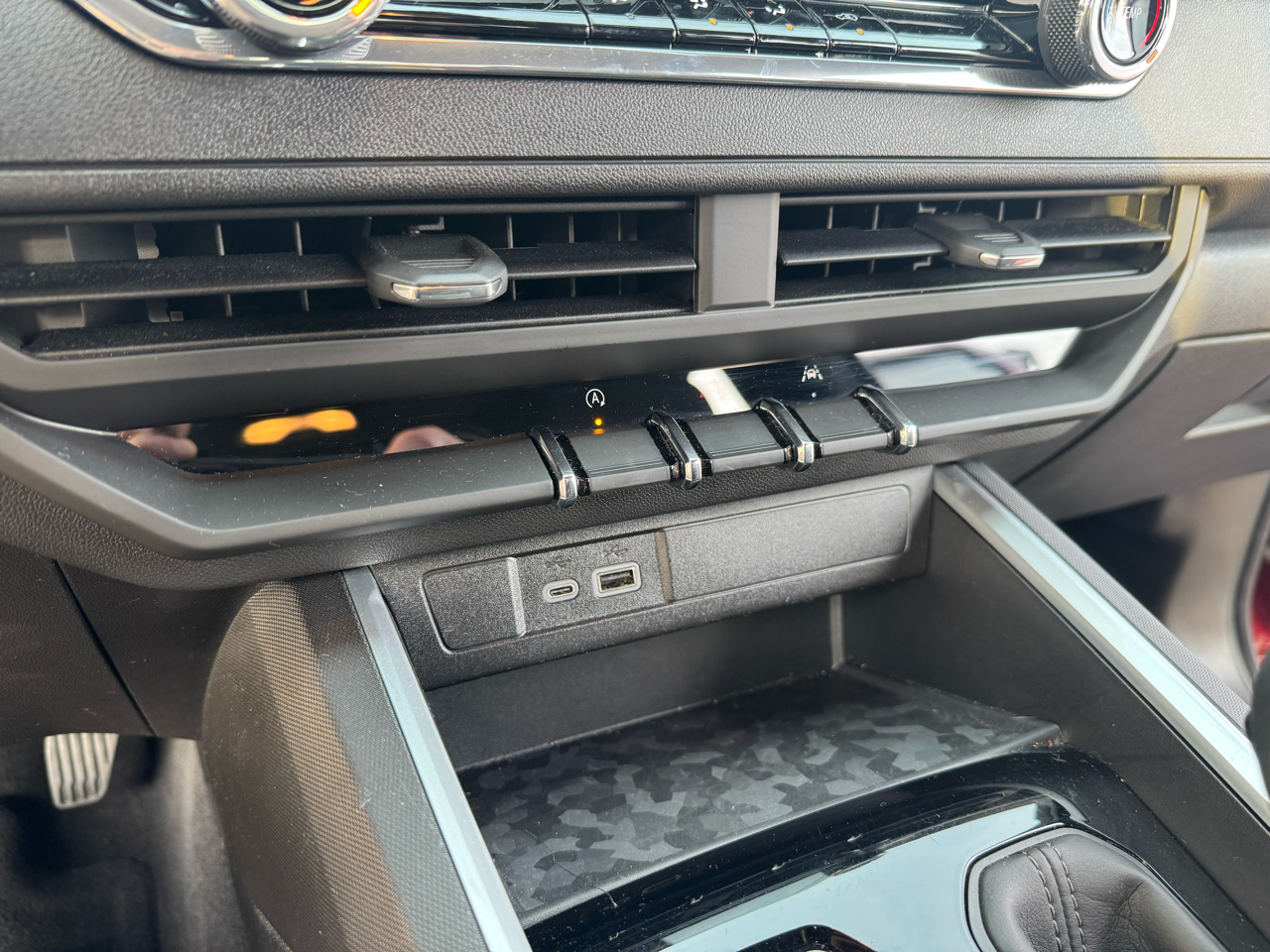 Chevrolet Colorado 4WD Crew Cab Trail Boss 2024