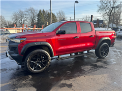 2024 Chevrolet Colorado 