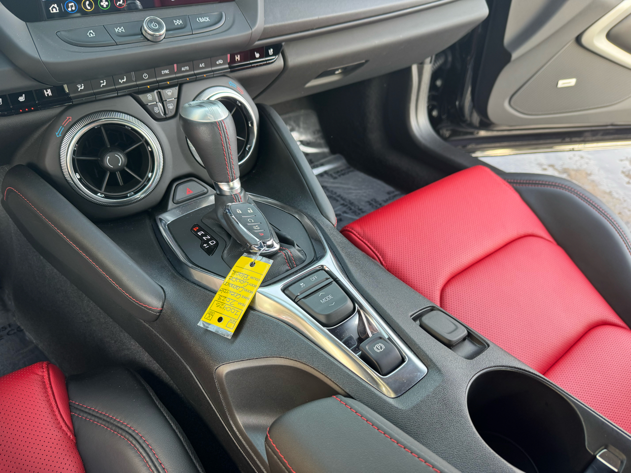 Chevrolet Camaro 2dr Cpe 3LT 2023