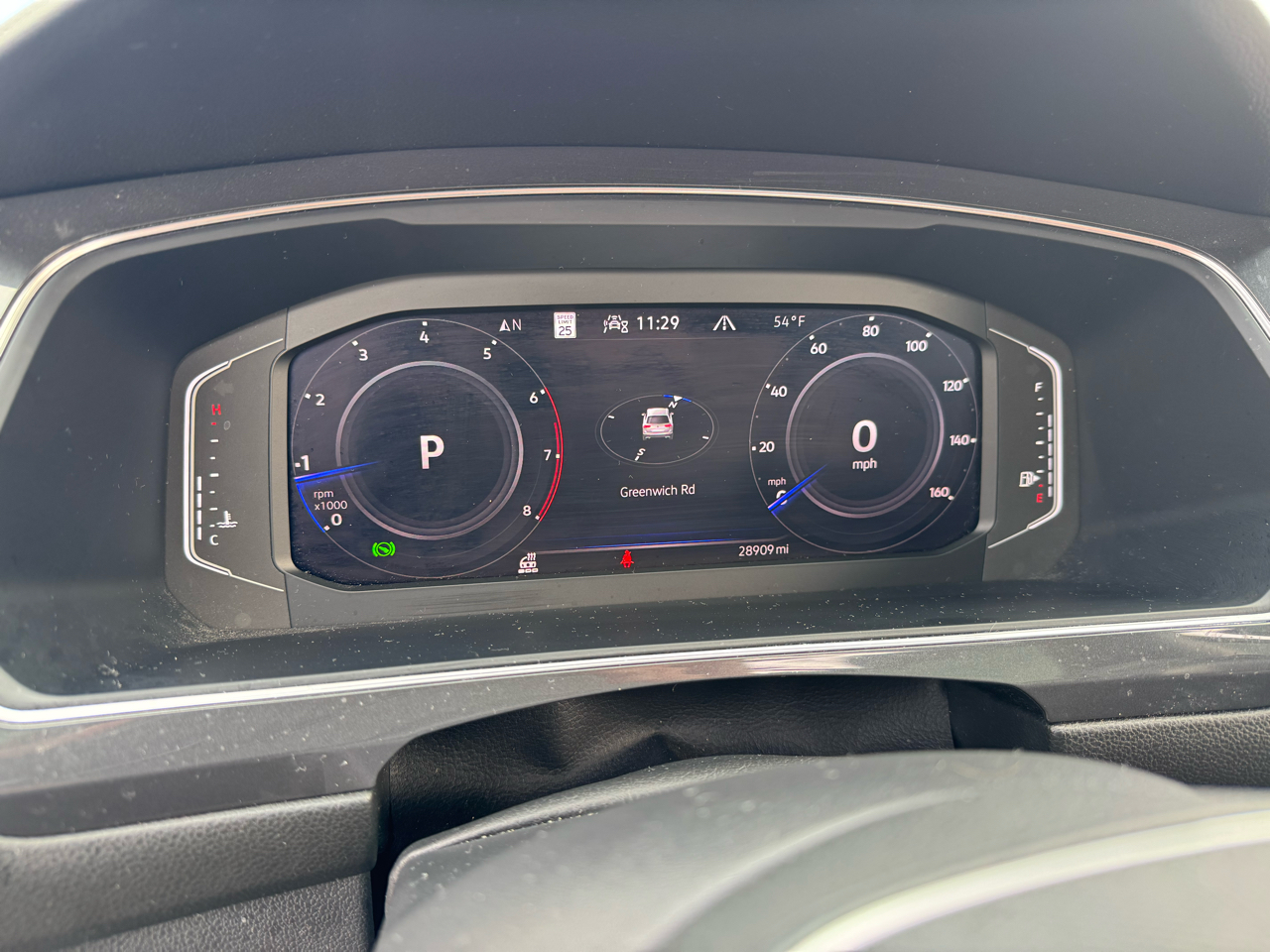 Volkswagen Tiguan 2.0T SEL R-Line 4MOTION 2023 Volkswagen Tiguan 2.0T SEL R-Line 4MOTION 2023