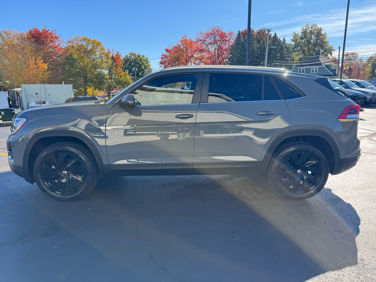 Volkswagen Atlas Cross Sport 2.0T SE w/Technology 4MOTION 2025 Volkswagen Atlas Cross Sport 2.0T SE w/Technology 4MOTION 2025