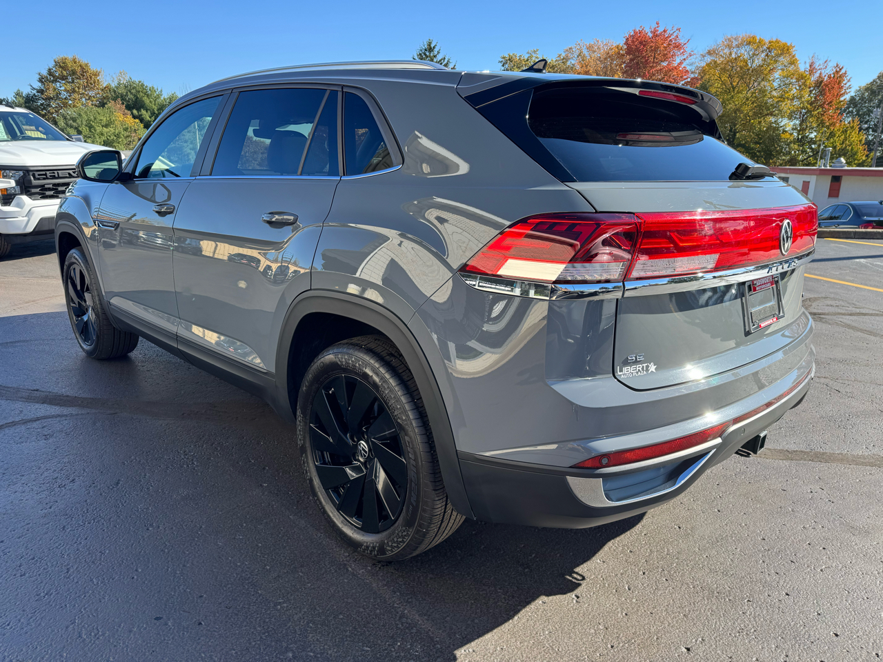 Volkswagen Atlas Cross Sport 2.0T SE w/Technology 4MOTION 2025 Volkswagen Atlas Cross Sport 2.0T SE w/Technology 4MOTION 2025