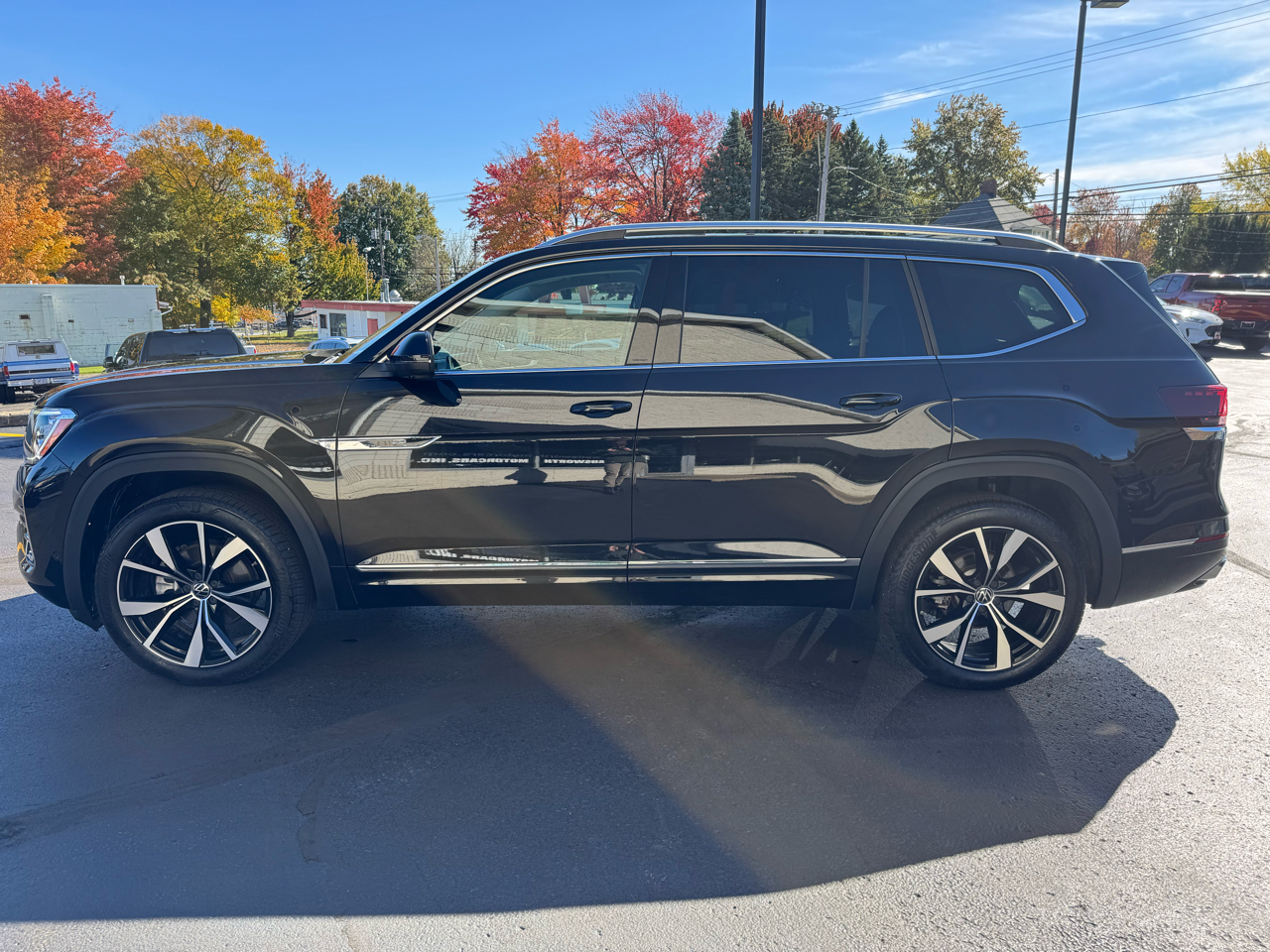 Volkswagen Atlas 2.0T SEL Premium R-Line 4MOTION 2025 Volkswagen Atlas 2.0T SEL Premium R-Line 4MOTION 2025