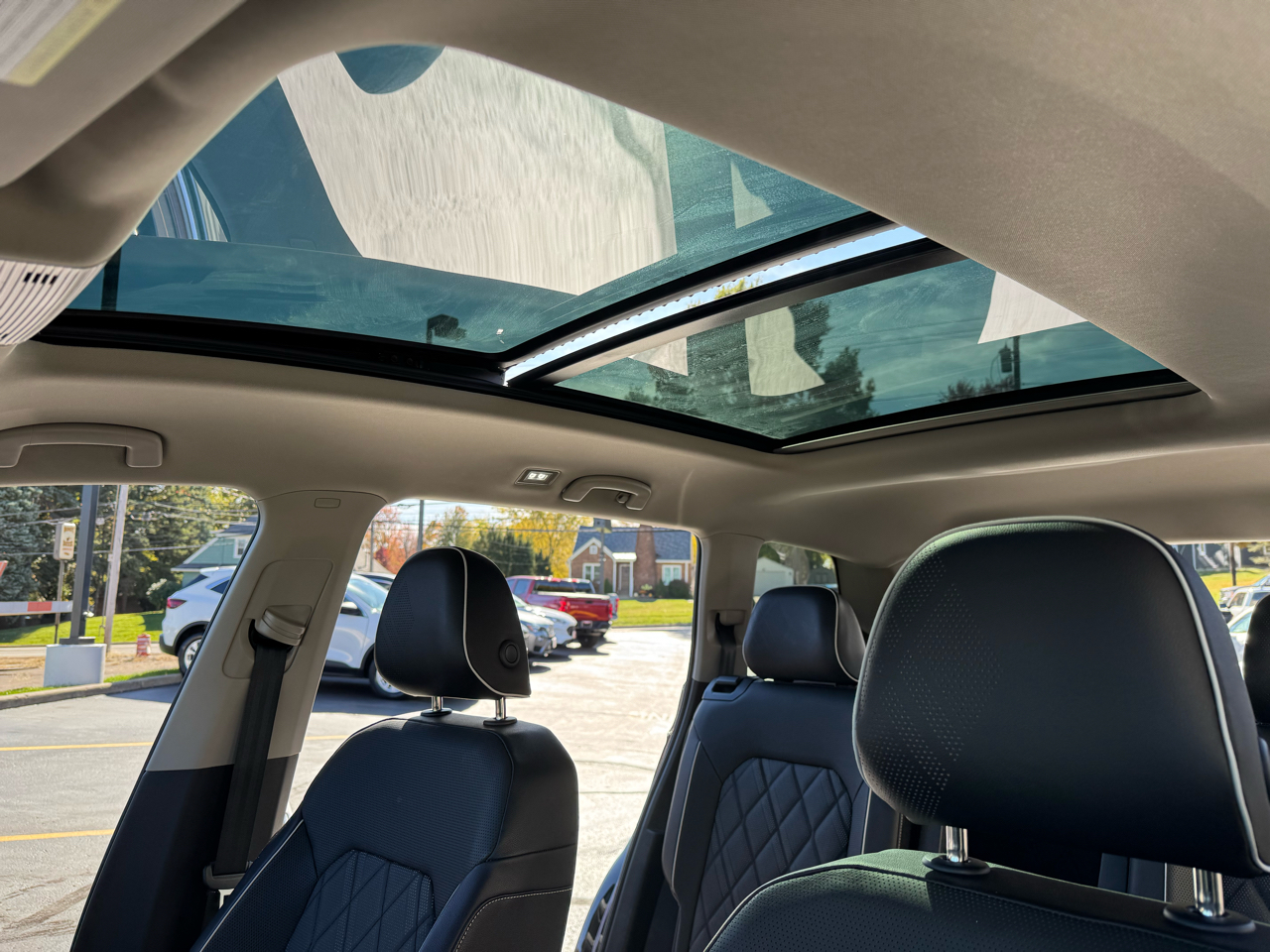 Volkswagen Atlas 2.0T SEL Premium R-Line 4MOTION 2025 Volkswagen Atlas 2.0T SEL Premium R-Line 4MOTION 2025