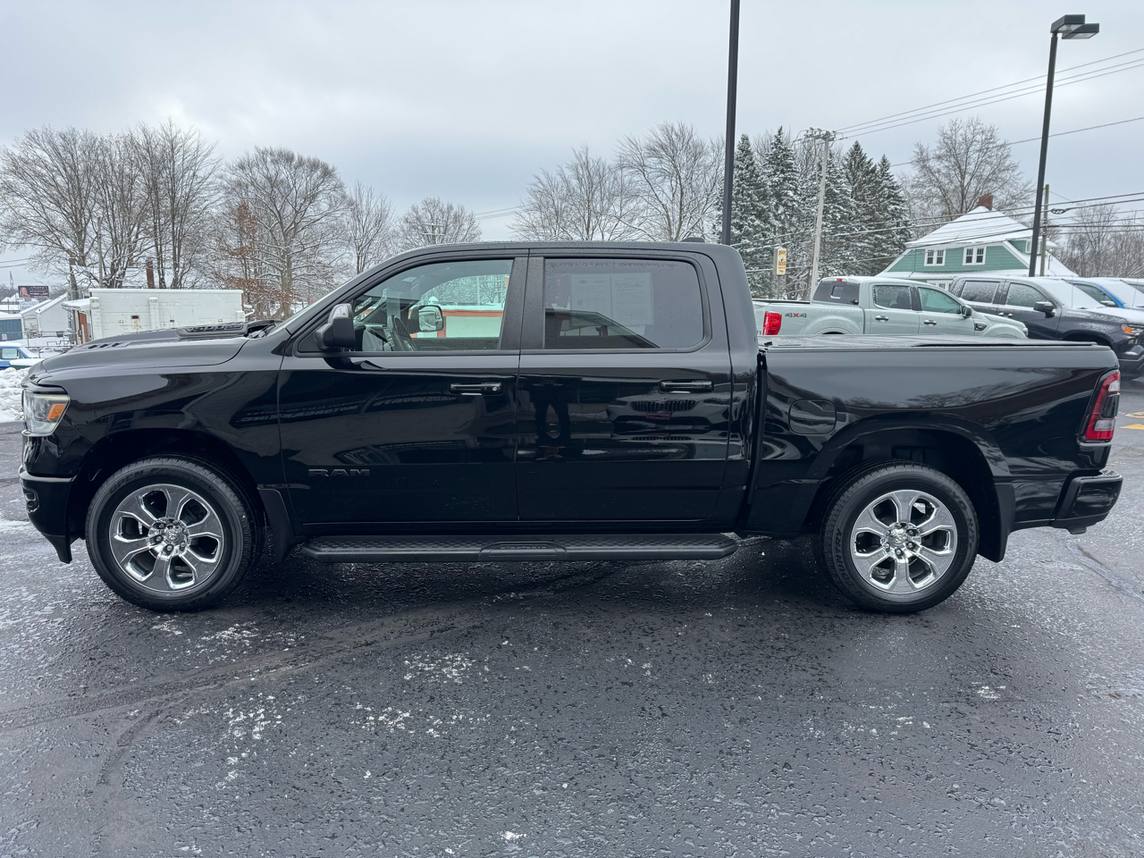 RAM 1500 Sport Crew Cab 4WD 2021