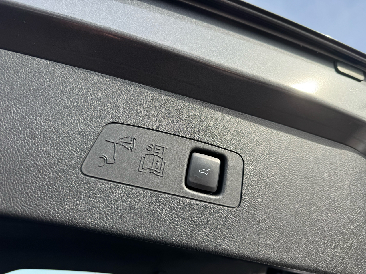 Lincoln Corsair Reserve AWD 2023