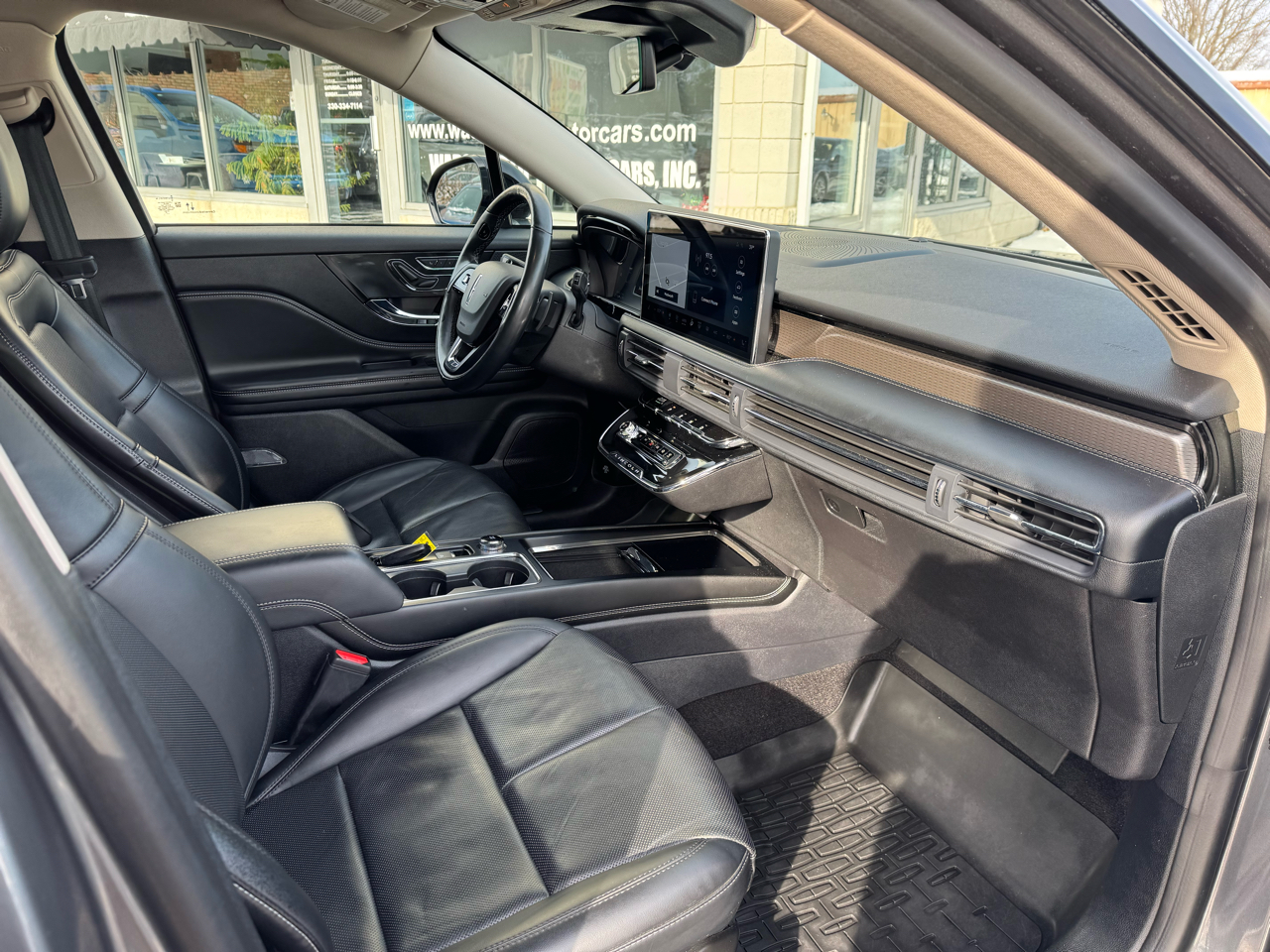 Lincoln Corsair Reserve AWD 2023