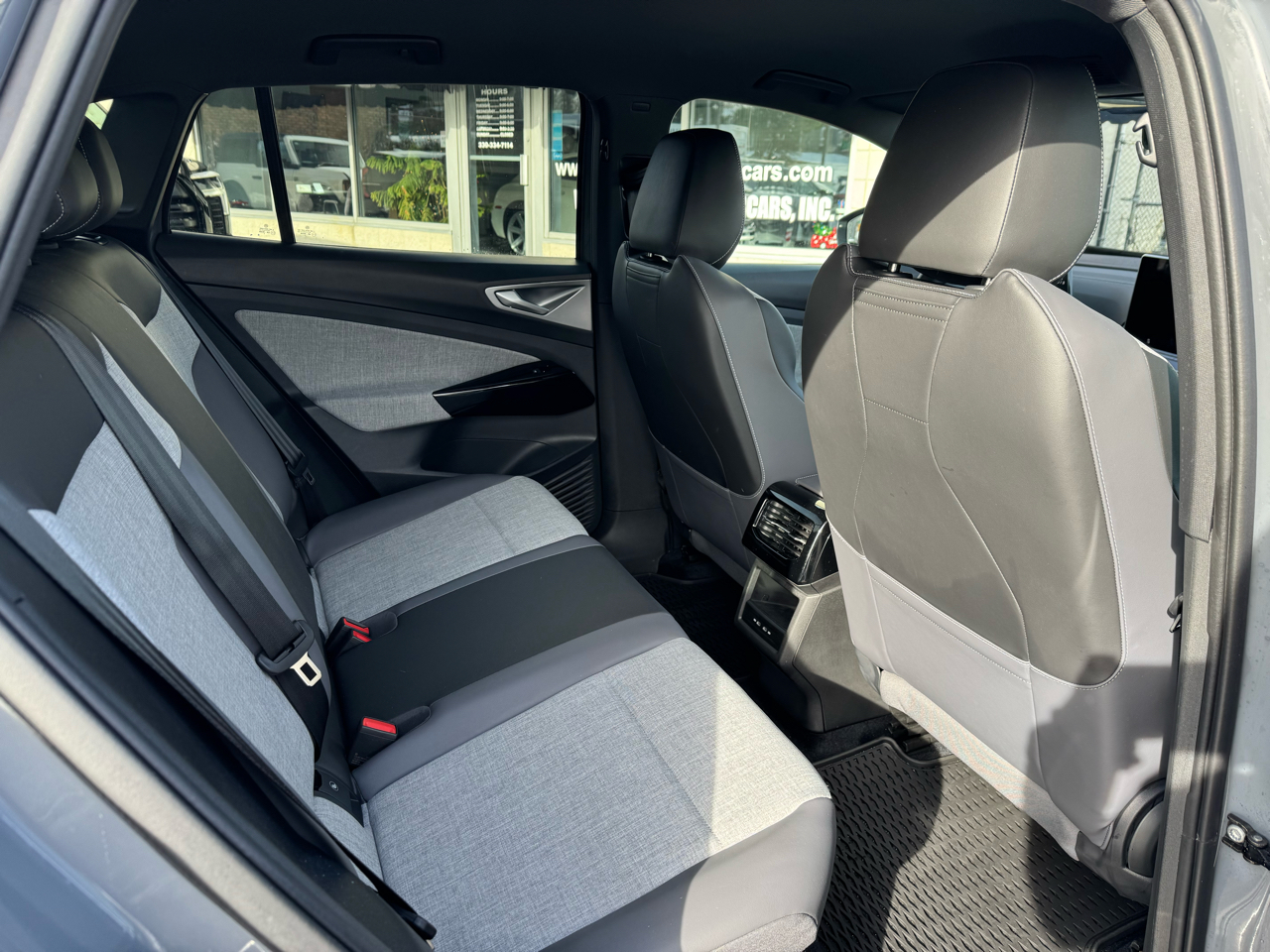 Volkswagen ID.4 Pro AWD 2025