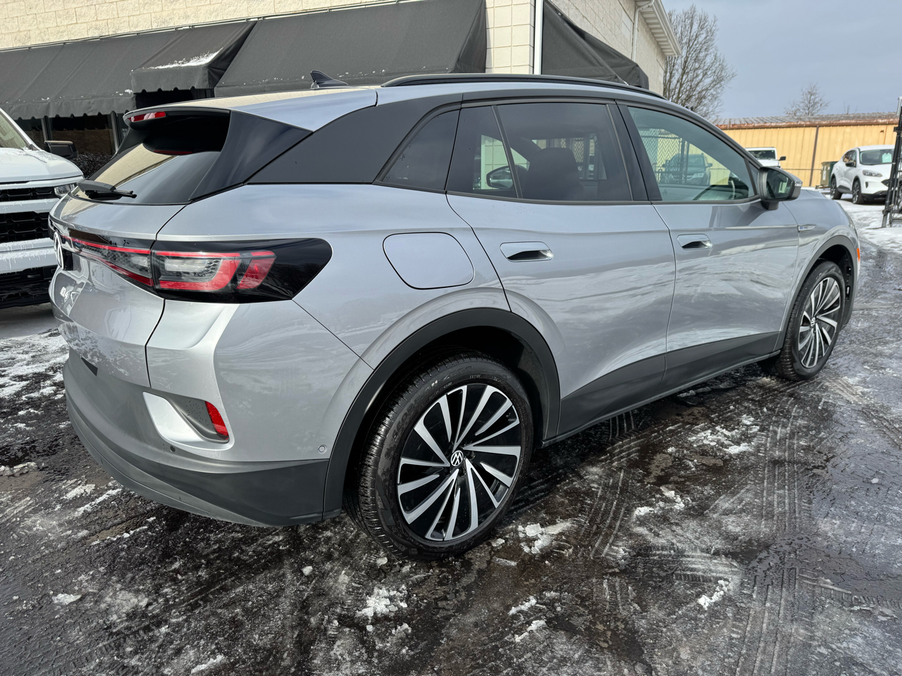 Volkswagen ID.4 Pro AWD 2025