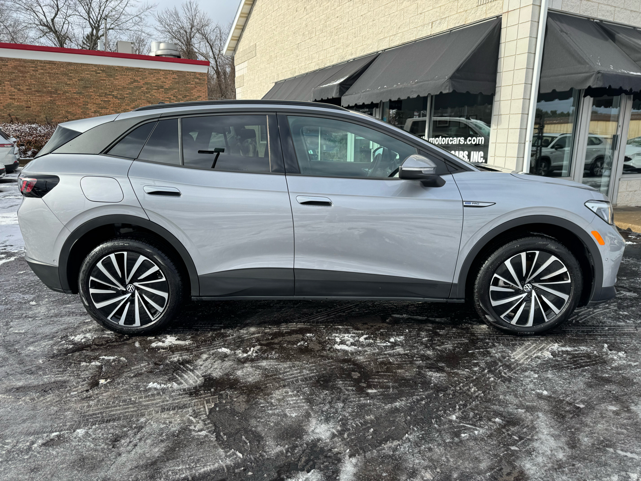 Volkswagen ID.4 Pro AWD 2025