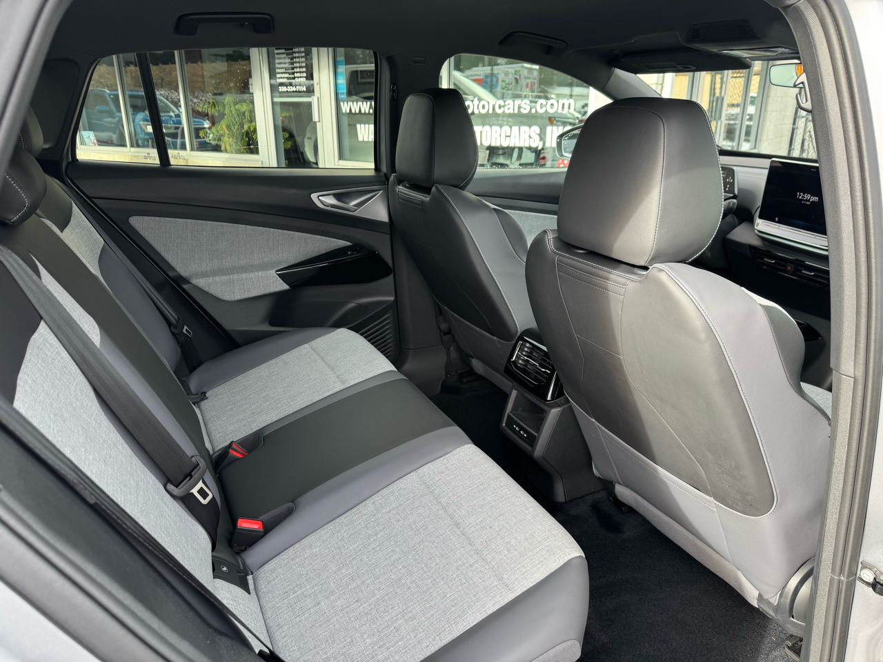 Volkswagen ID.4 Pro AWD 2025