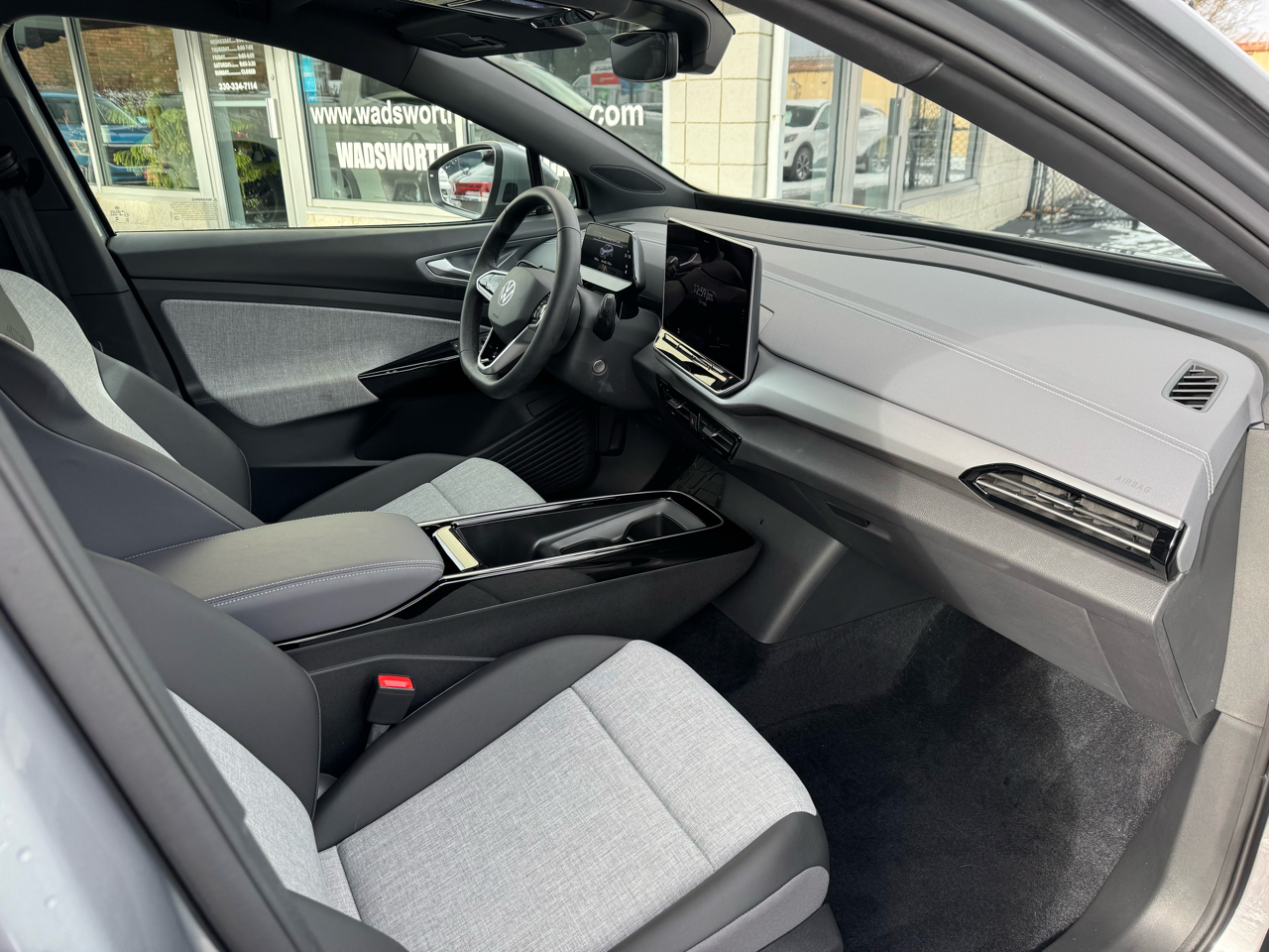 Volkswagen ID.4 Pro AWD 2025