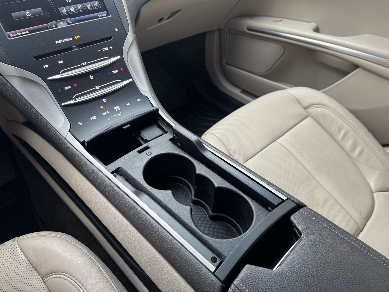 Lincoln MKZ 4dr Sdn AWD 2016