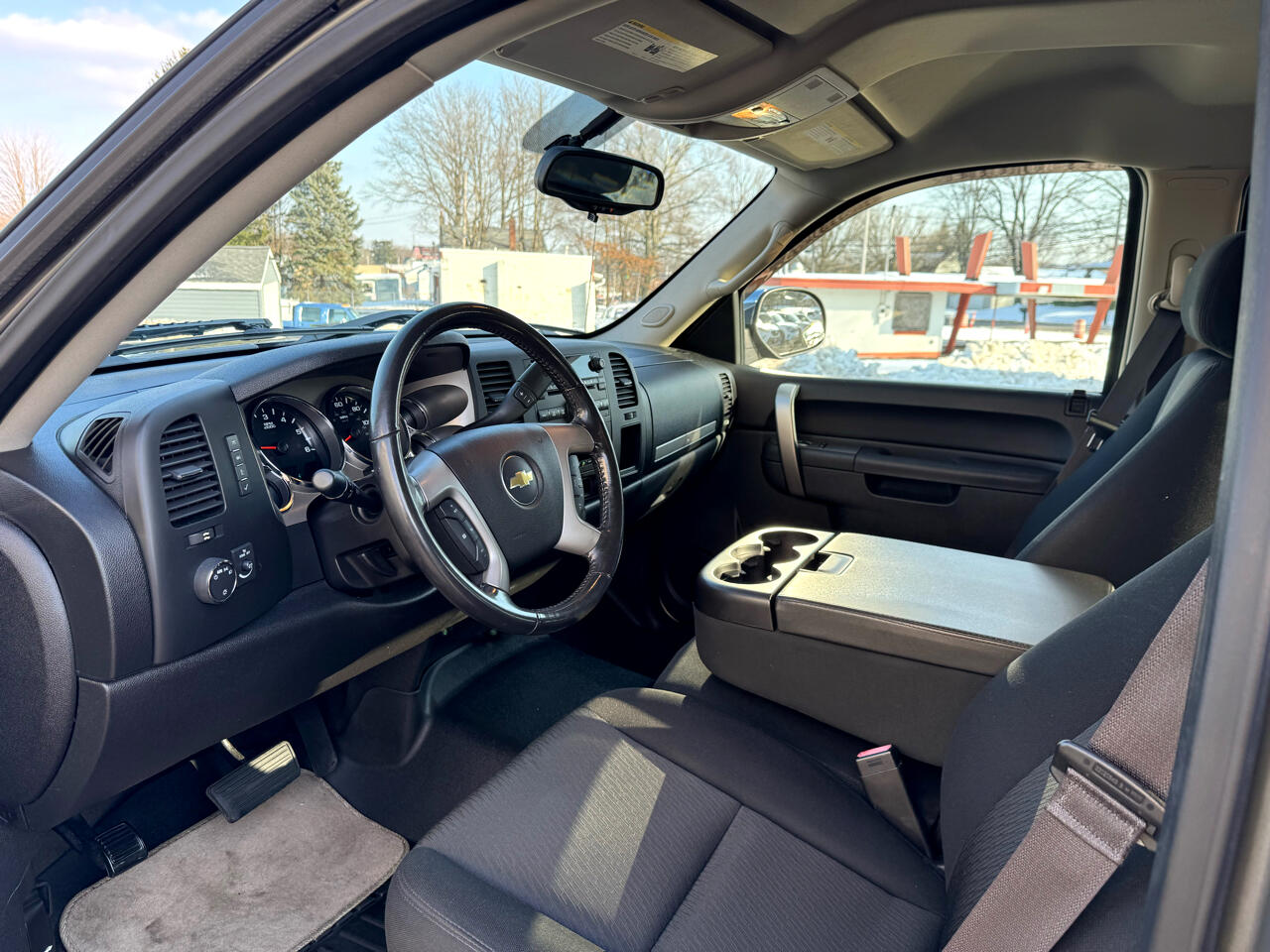 Chevrolet Silverado 1500 4WD Crew Cab 143.5" LT 2013