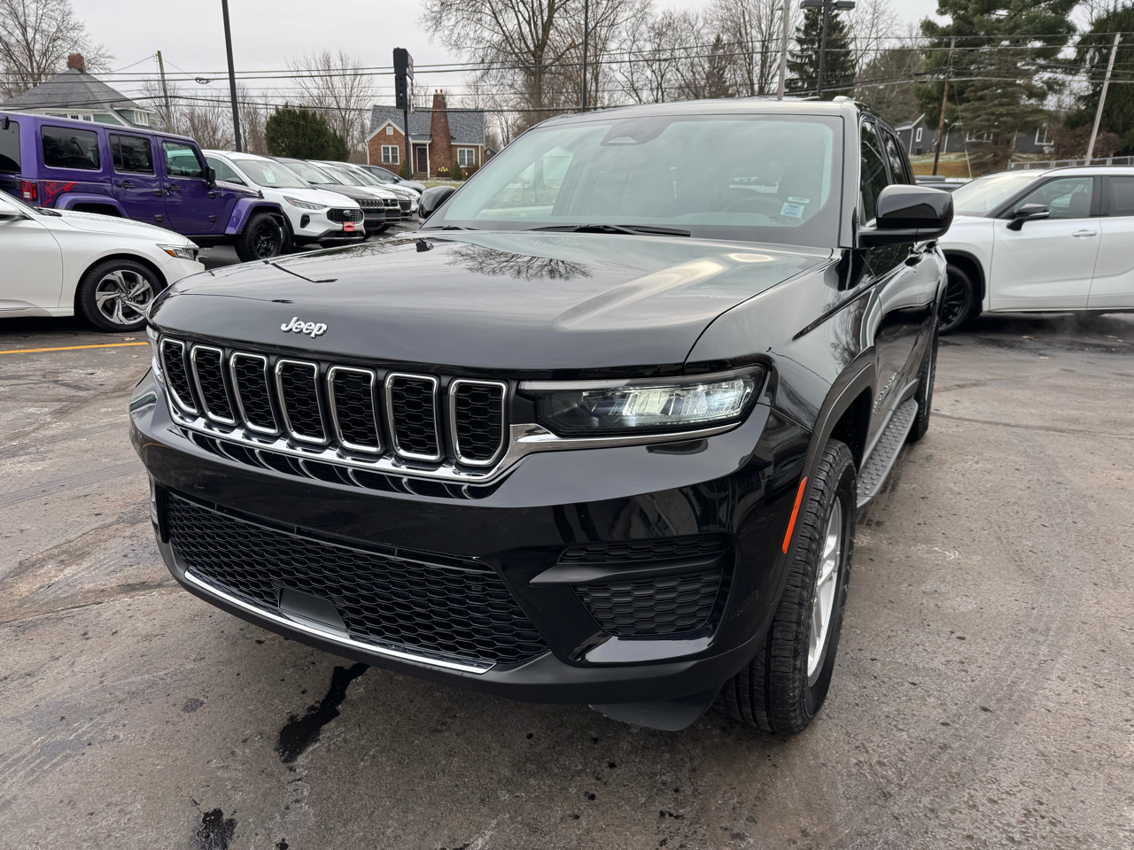 Jeep Grand Cherokee Laredo 4x4 2023