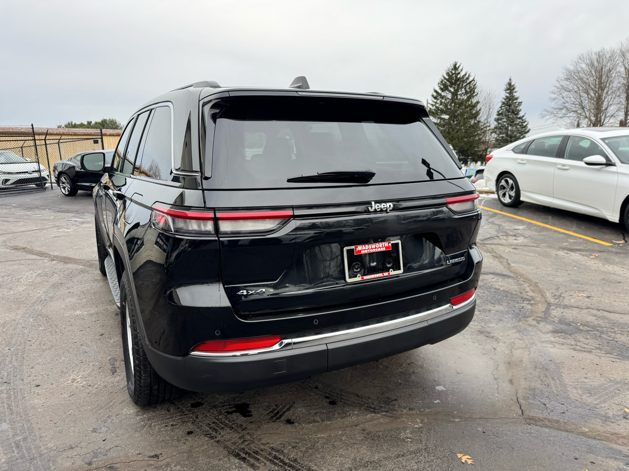 Jeep Grand Cherokee Laredo 4x4 2023