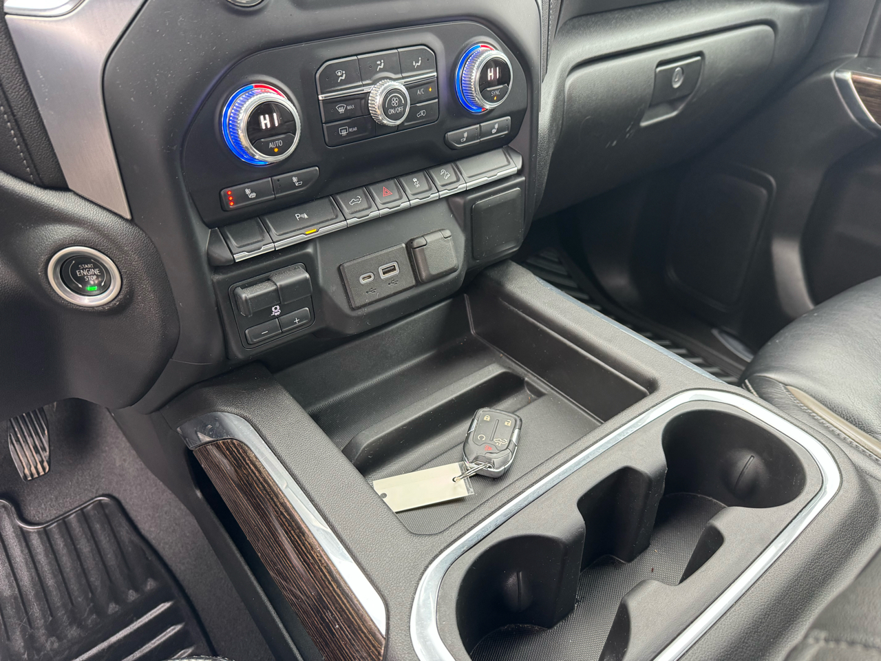 GMC Sierra 1500 Limited 4WD Crew Cab 147" Elevation 2022