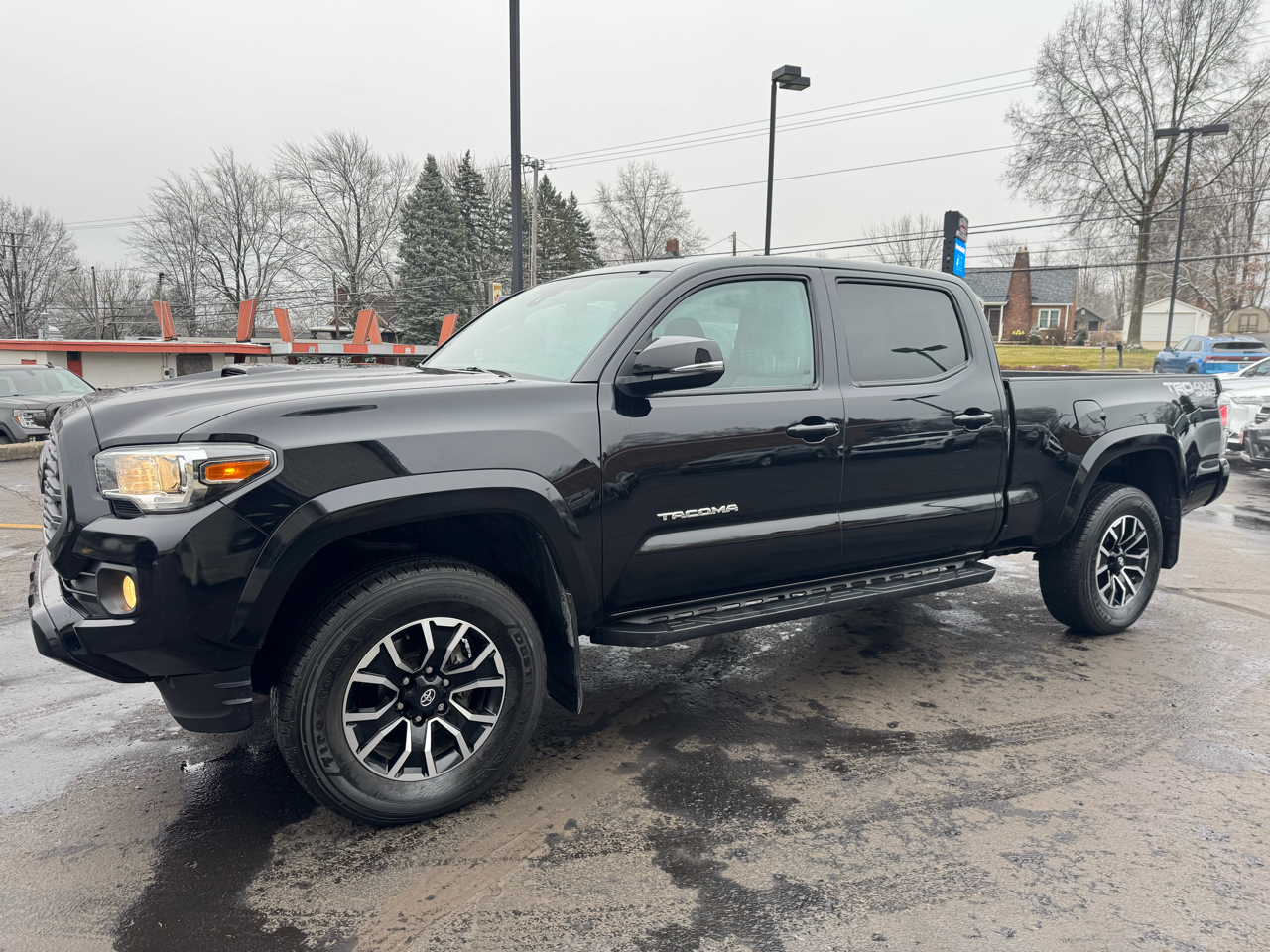 2021 Toyota Tacoma 4WD TRD Sport Double Cab 6' Bed AT (Natl)