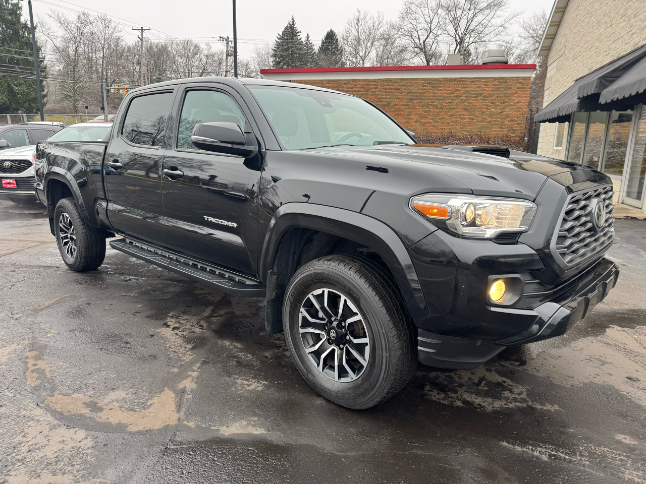 Toyota Tacoma 4WD TRD Sport Double Cab 6' Bed AT (Natl) 2021