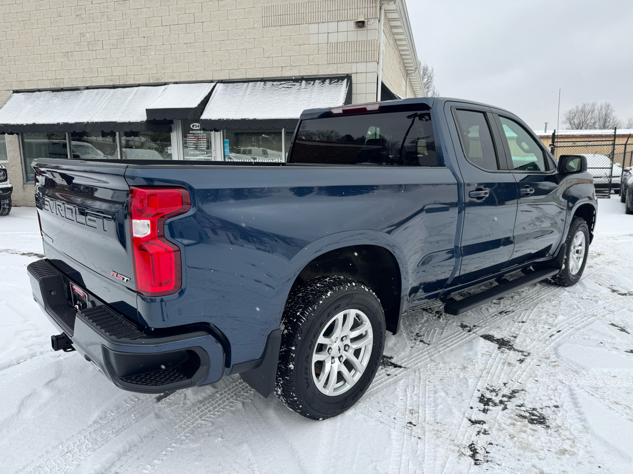 Chevrolet Silverado 1500 LTD 4WD Double Cab 147" RST 2022