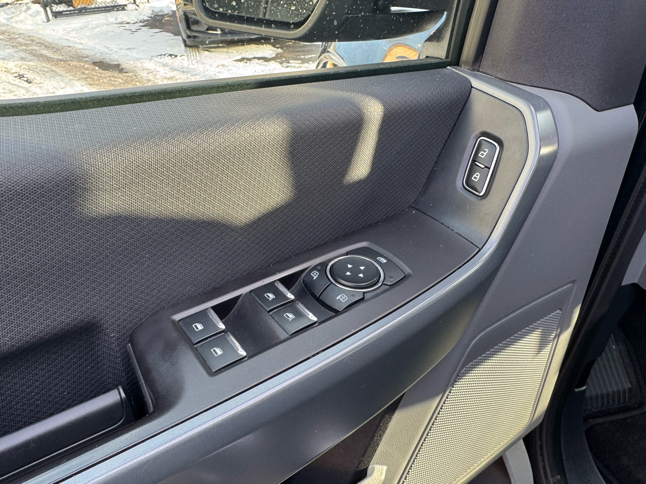 Ford F-150 XLT SuperCrew 5.5-ft. Bed 4WD 2023