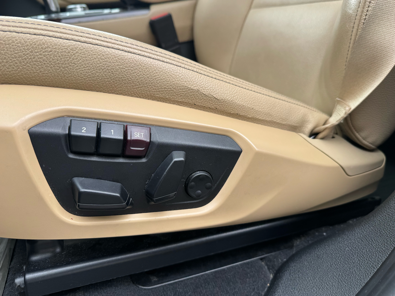 BMW X3 AWD 4dr xDrive28i 2016