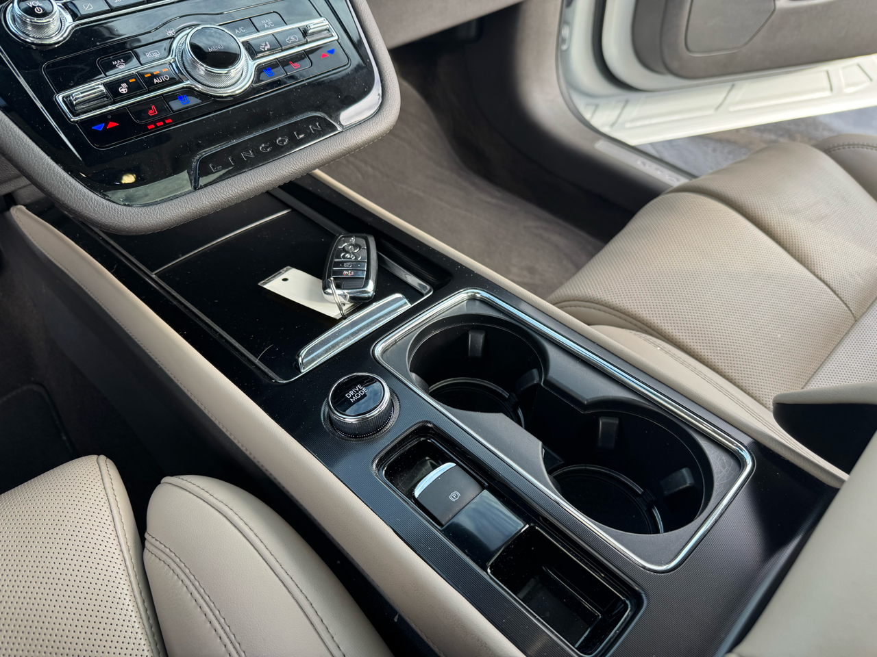 Lincoln Corsair Reserve AWD 2021