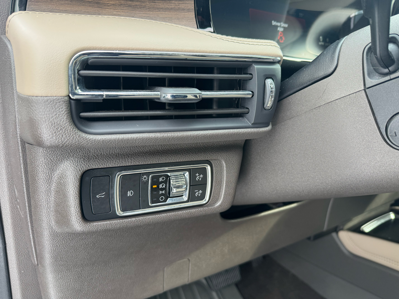 Lincoln Corsair Reserve AWD 2021