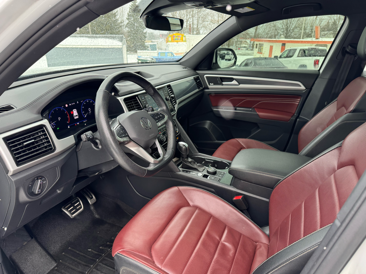 Volkswagen Atlas Cross Sport 3.6L V6 SEL Premium R-Line 4MOTION 2021