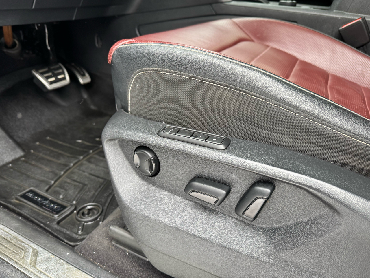 Volkswagen Atlas Cross Sport 3.6L V6 SEL Premium R-Line 4MOTION 2021