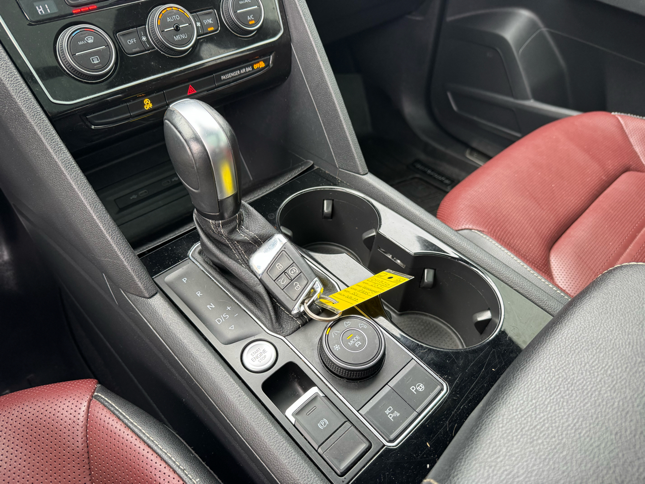 Volkswagen Atlas Cross Sport 3.6L V6 SEL Premium R-Line 4MOTION 2021